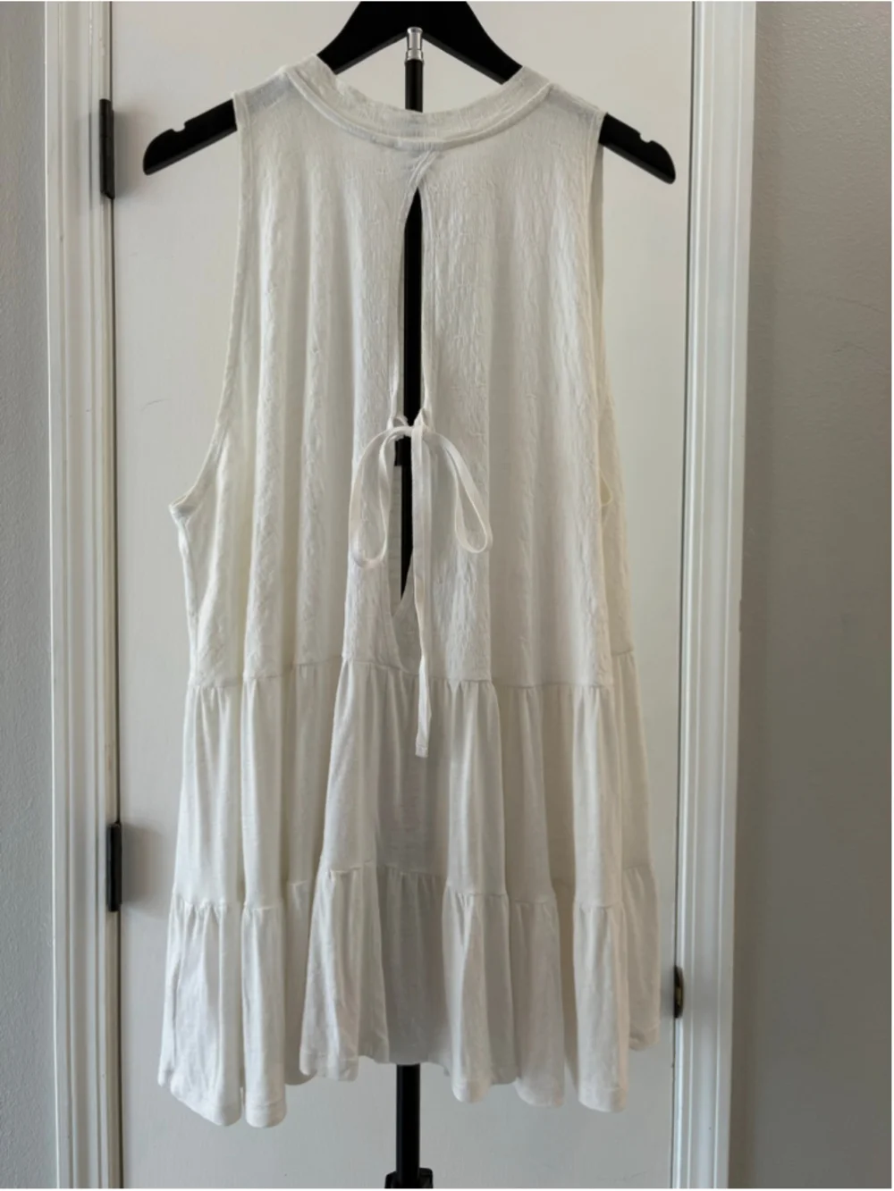 Free People Right On Time Tiered Tunic Cami Top White Cream Open Back Size M